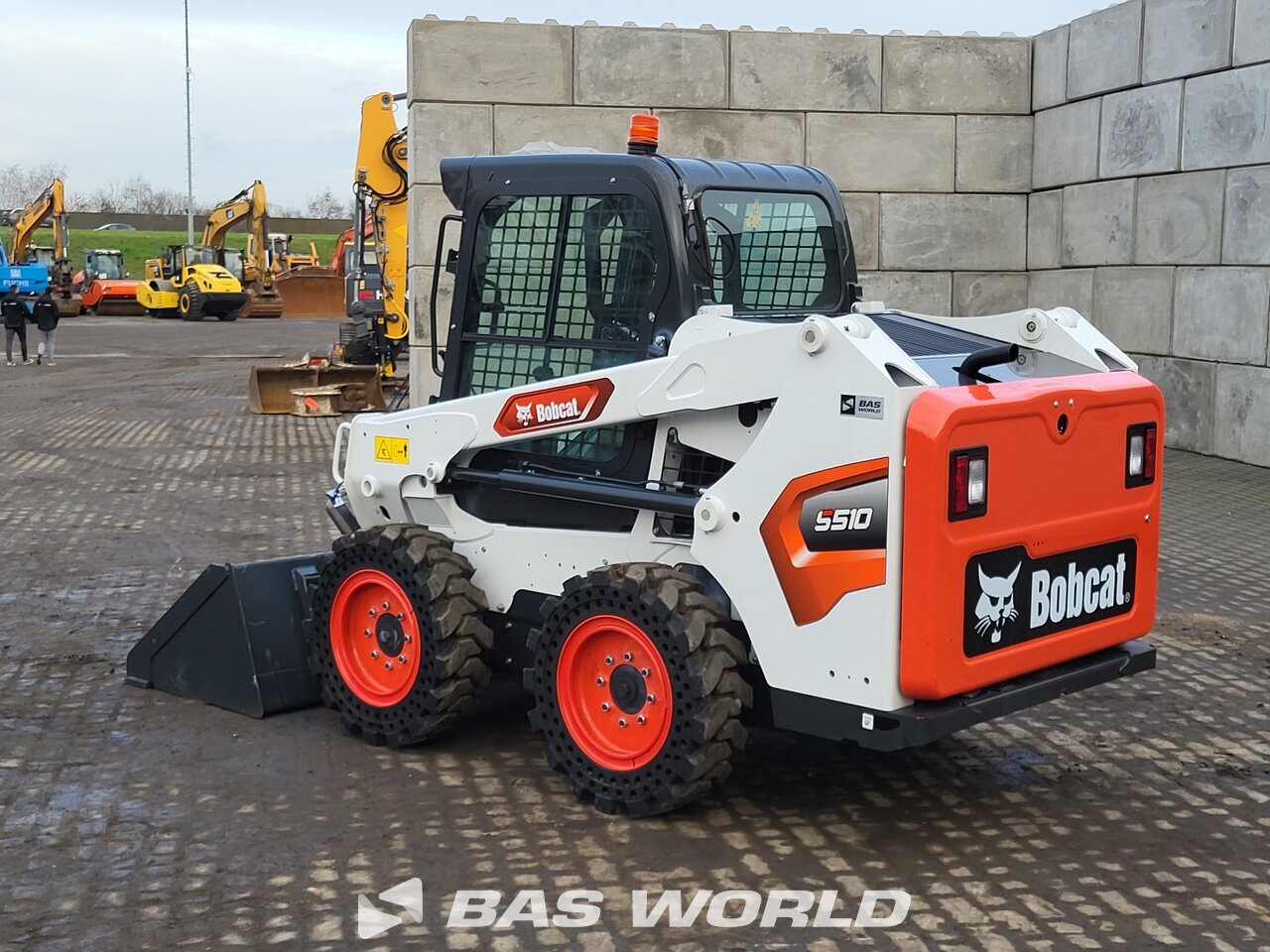 Other : Bobcat S510 لوادر انزلاقية التوجيه