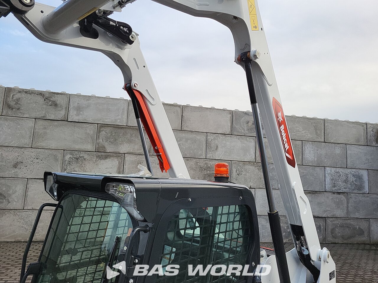 Other : Bobcat S510 لوادر انزلاقية التوجيه