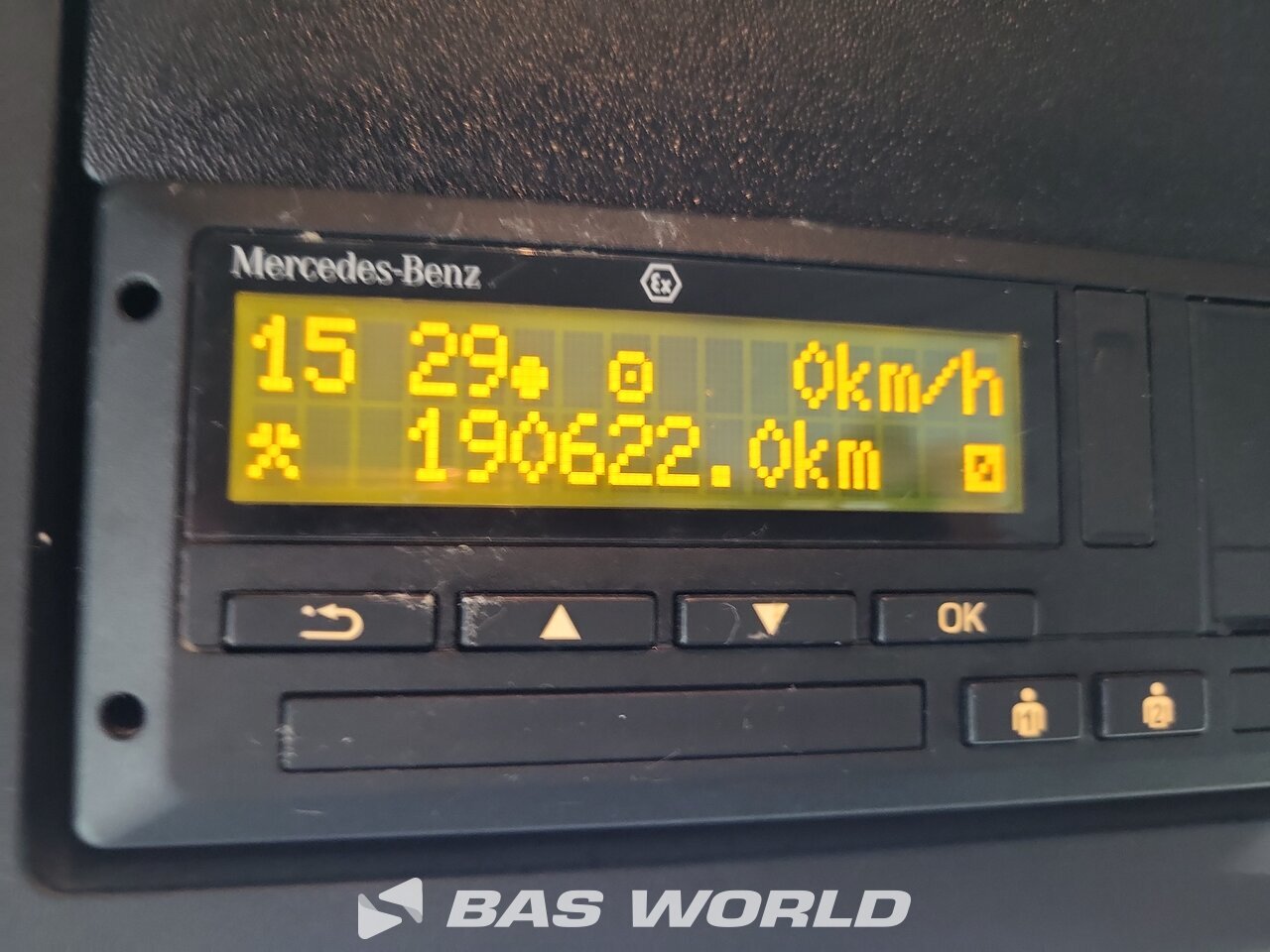 Other : Mercedes Arocs 4951 مضخة أسمنت