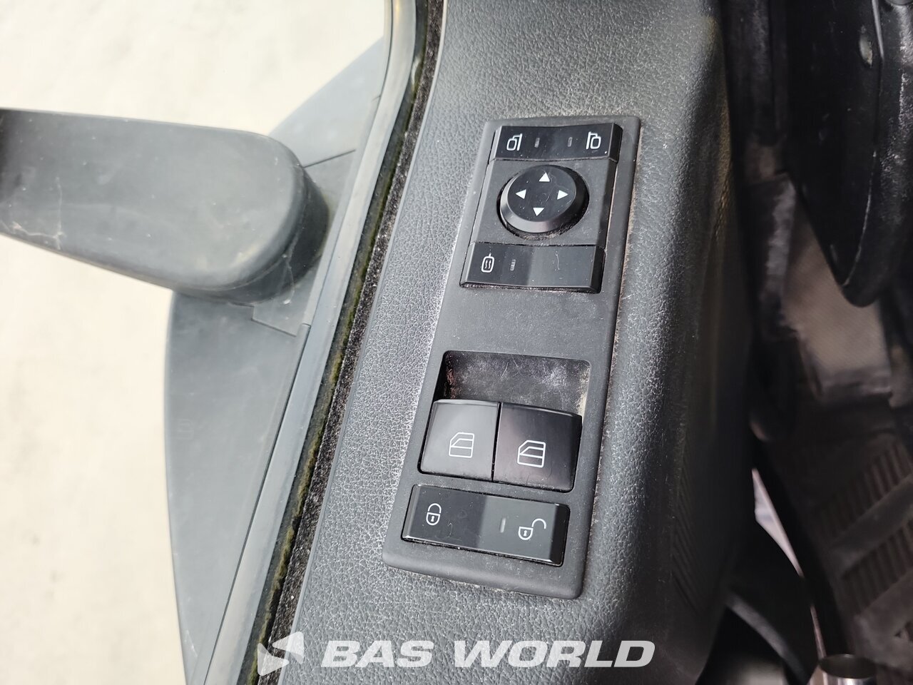 Other : Mercedes Arocs 4951 مضخة أسمنت