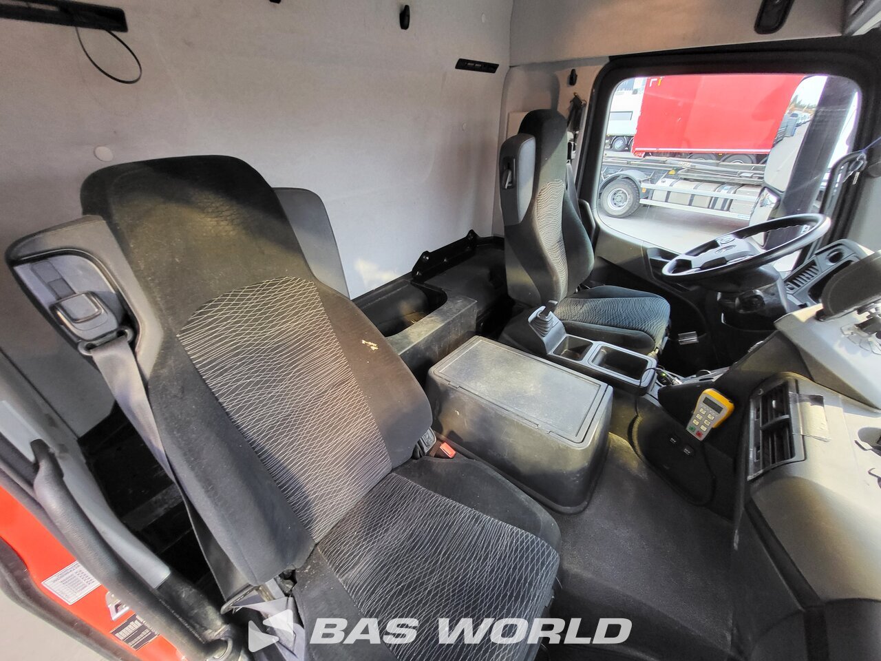 Other : Mercedes Arocs 4951 مضخة أسمنت