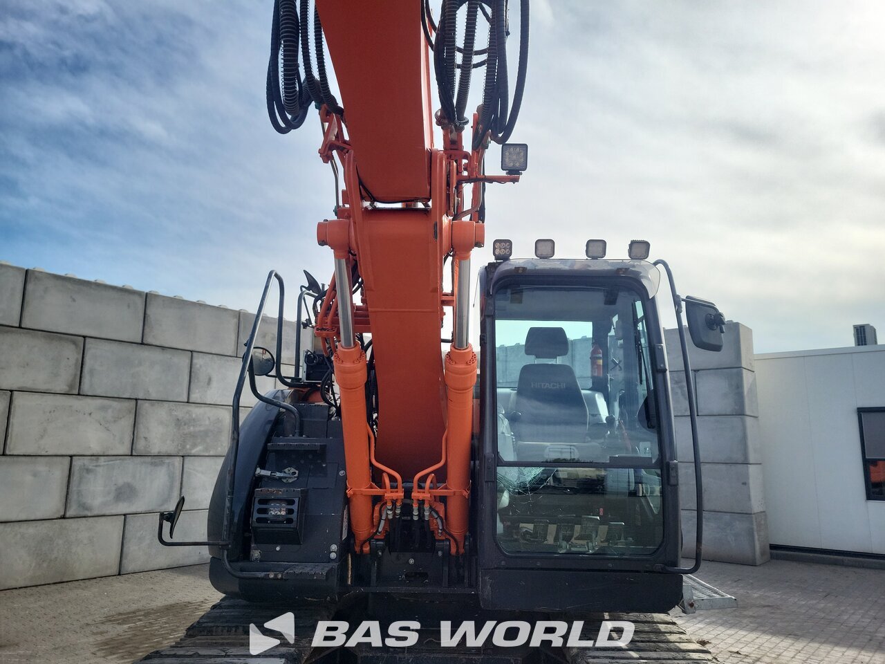 Hitachi ZX135 US -6 Crawler excavators - BAS World