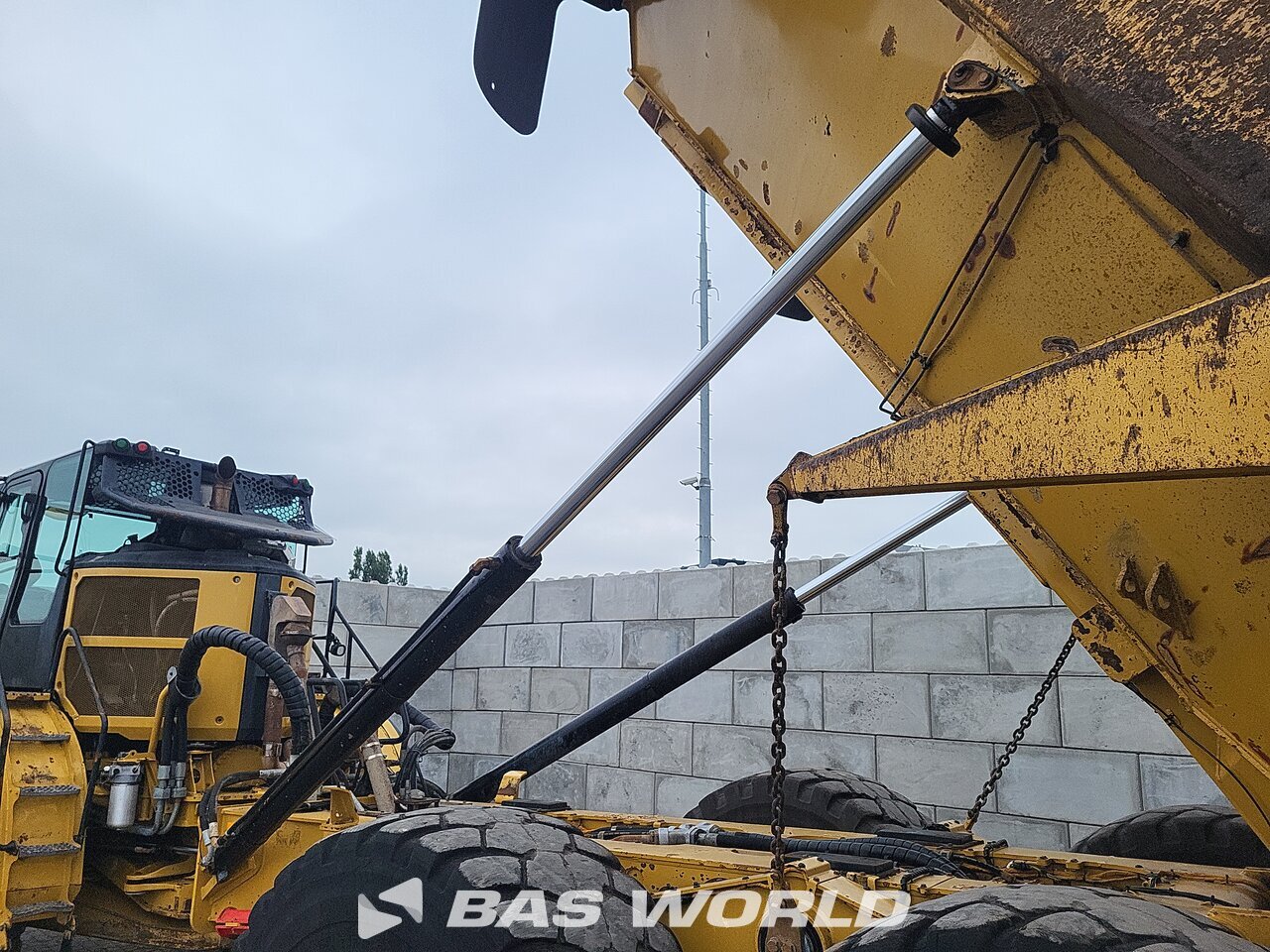 Other : Caterpillar 745 -04A Knikdumper