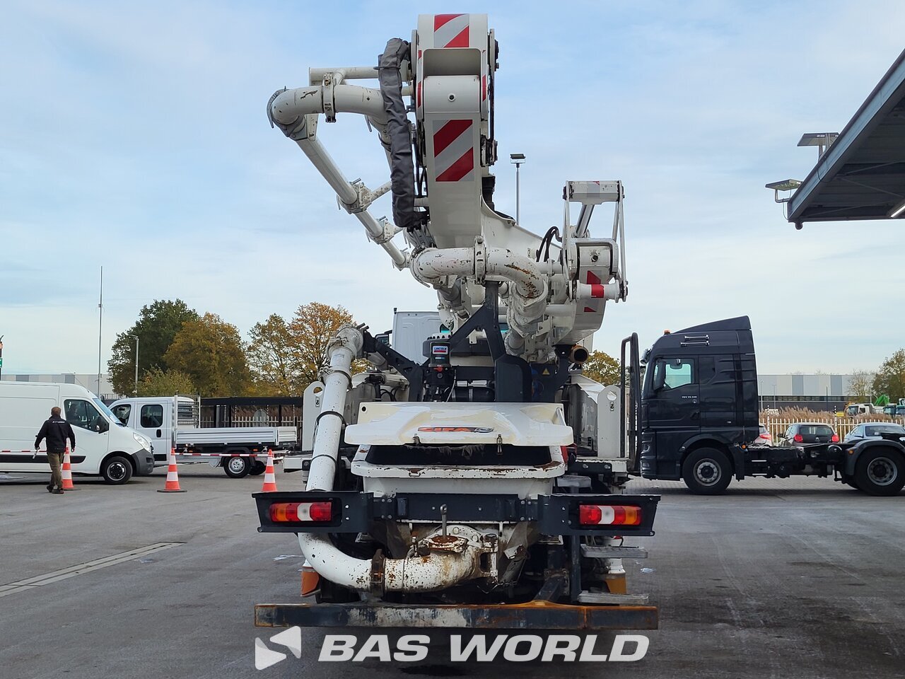 Other : Mercedes Arocs 2640 Concrete pump