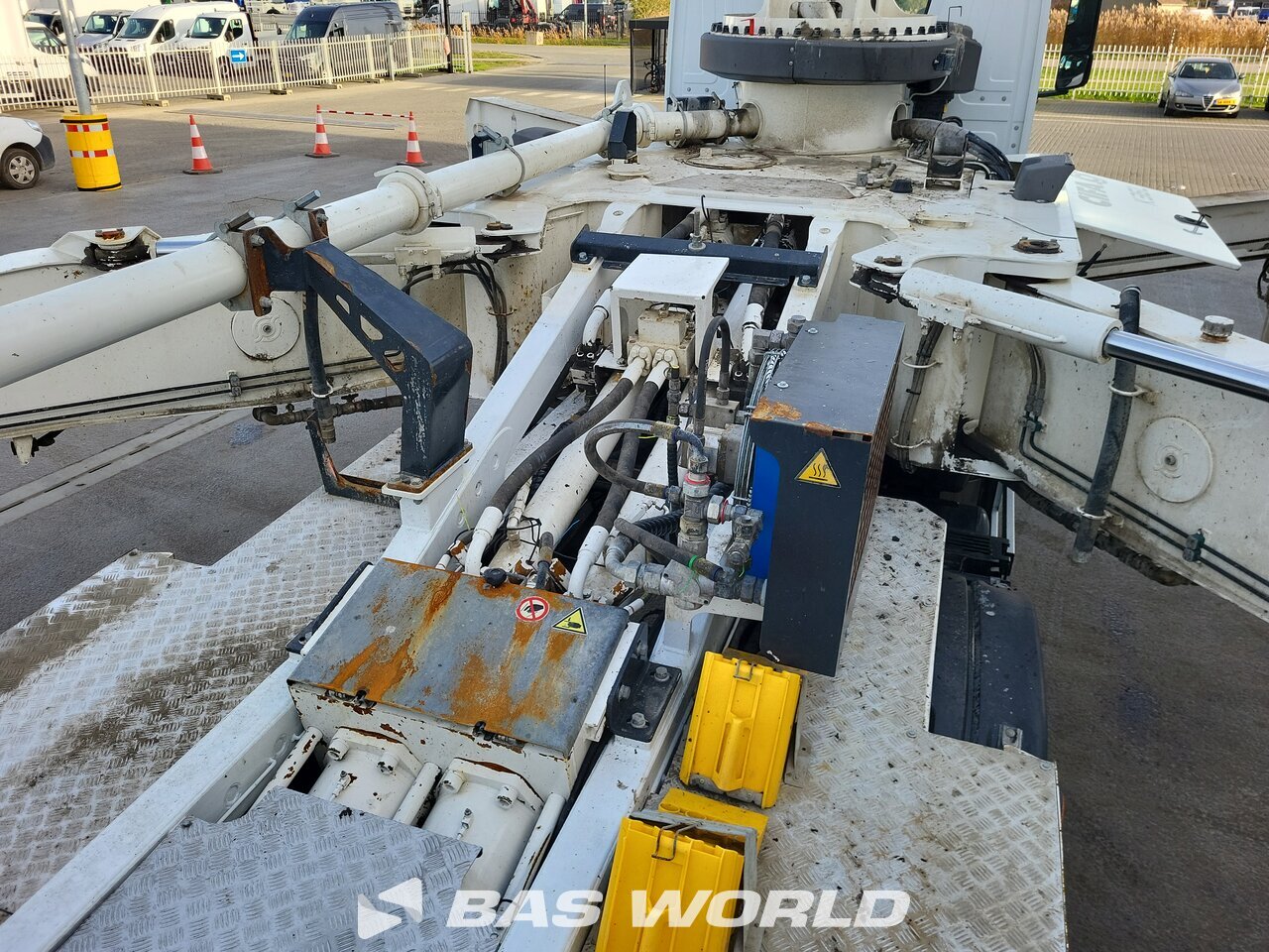 Other : Mercedes Arocs 2640 Concrete pump