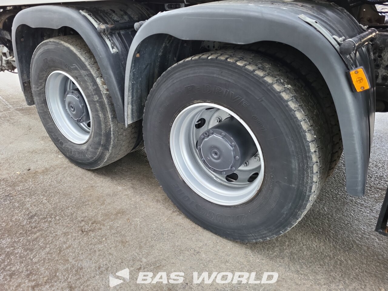 Other : Mercedes Arocs 2640 Concrete pump