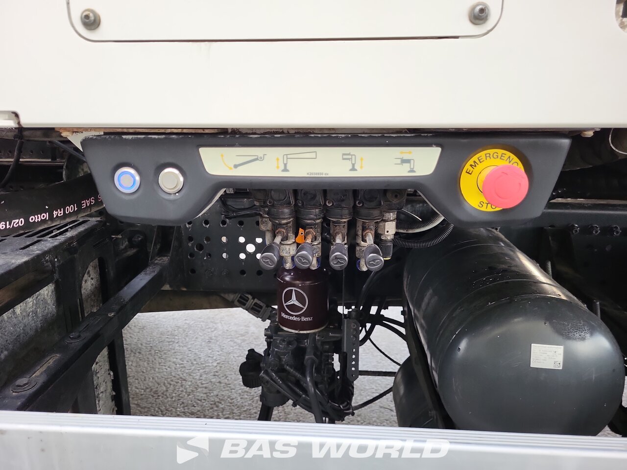 Other : Mercedes Arocs 2640 Concrete pump