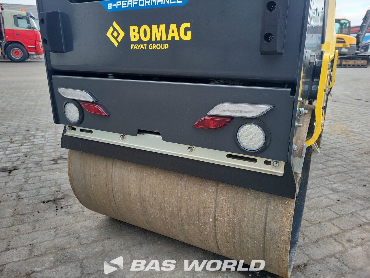 Other : Bomag BW100 ADe-5 مدحلة ثنائية الاسطوانة