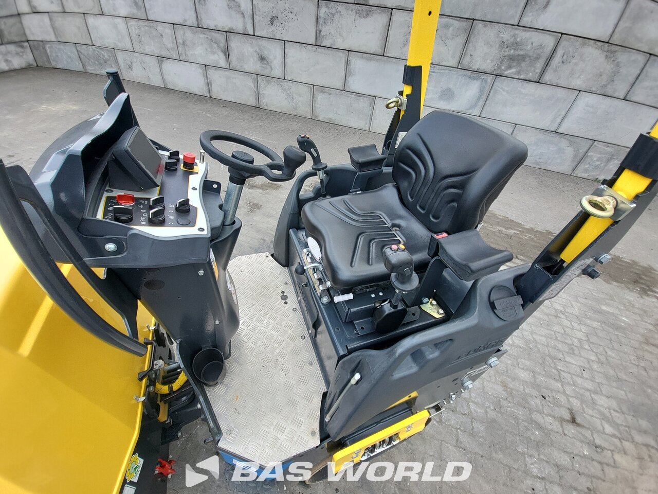 Other : Bomag BW100 ADe-5 مدحلة ثنائية الاسطوانة