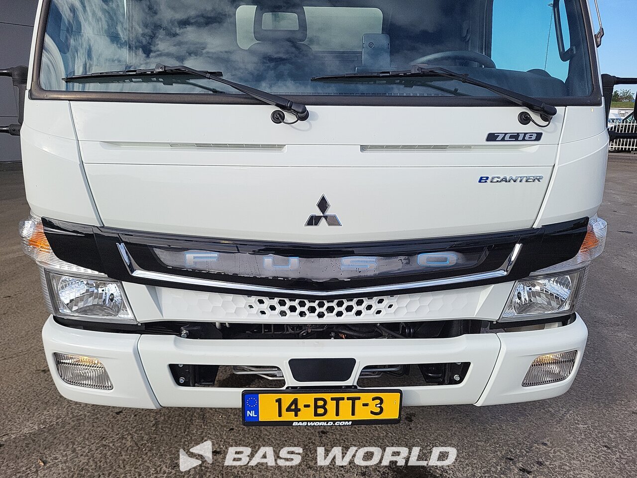 Other : Mitsubishi 7C18 Caminhão frigorífico