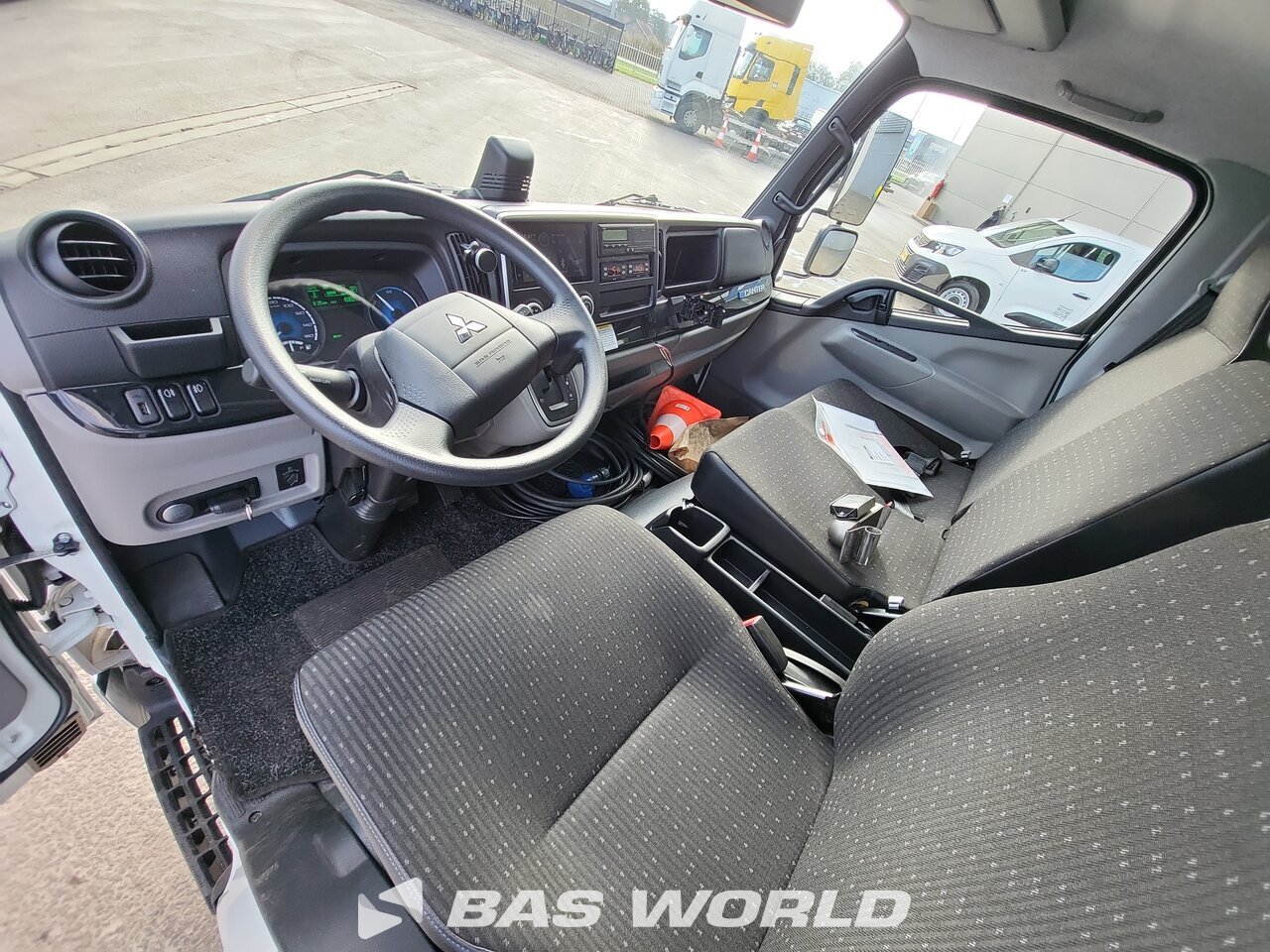 Other : Mitsubishi 7C18 Caminhão frigorífico