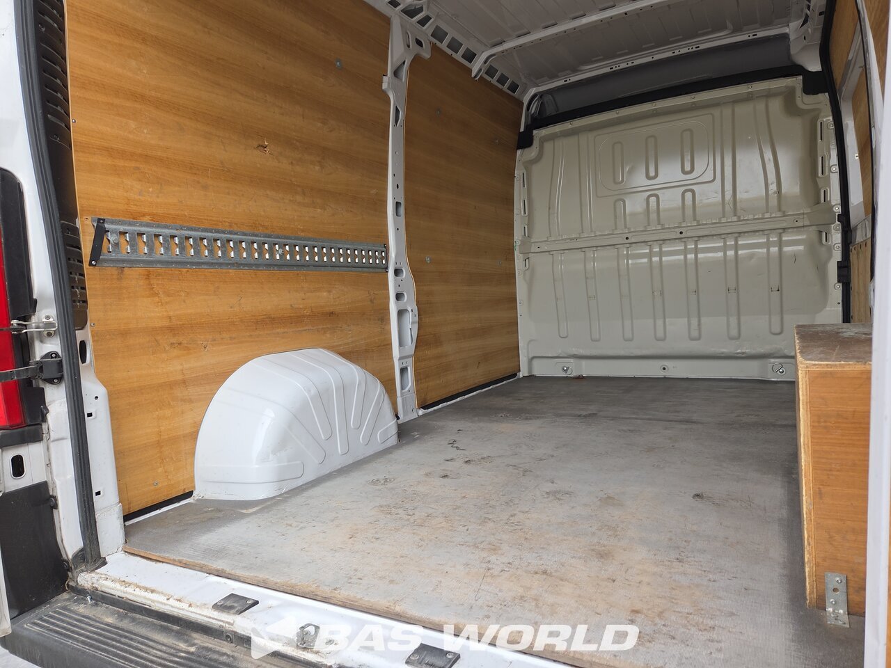 Other : Opel Movano 120PK Kastenwagen