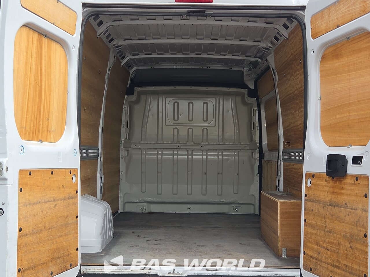 Other : Opel Movano 120PK Kastenwagen