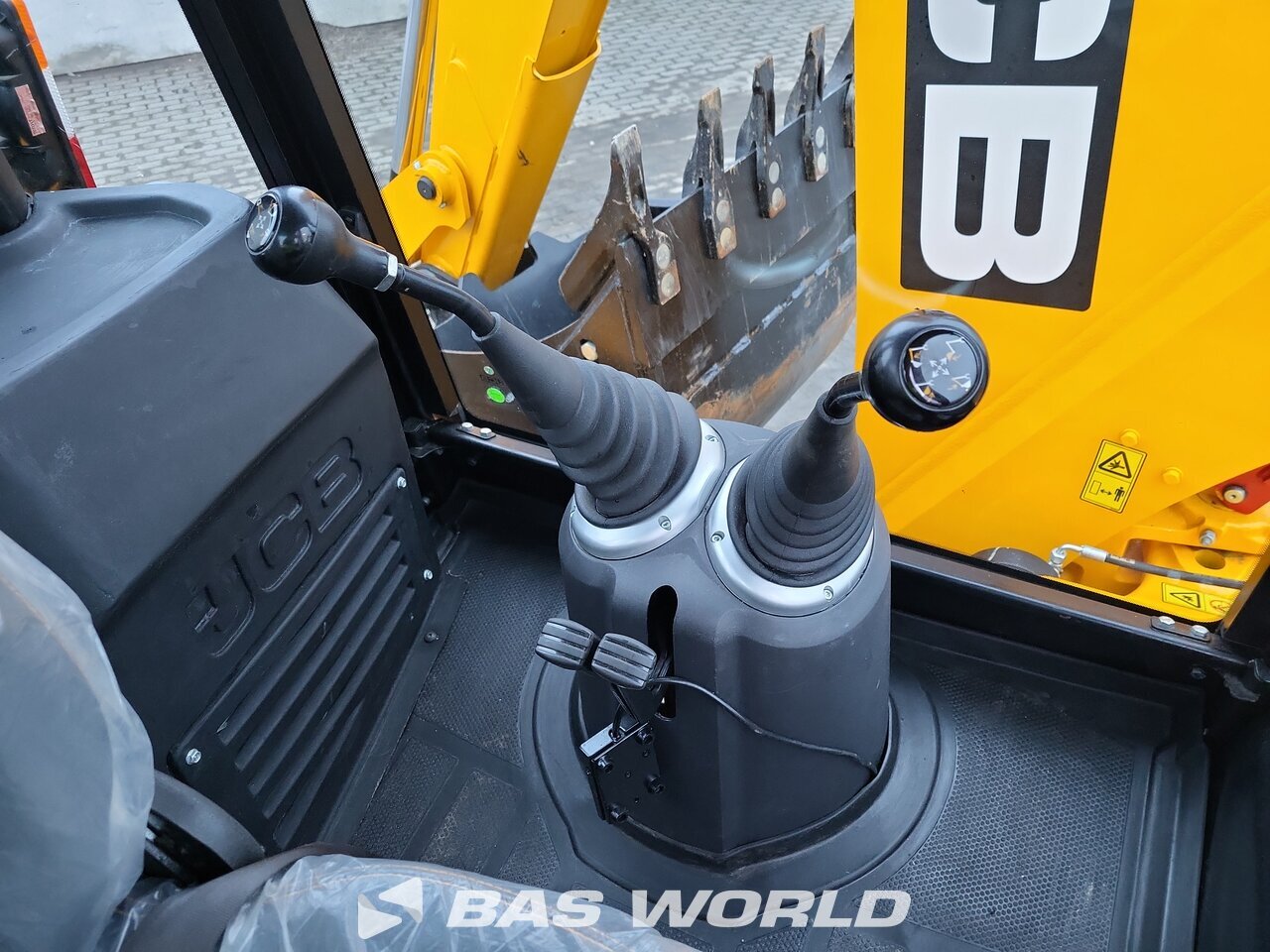 Other : JCB 3DX PLUS Backhoe loader
