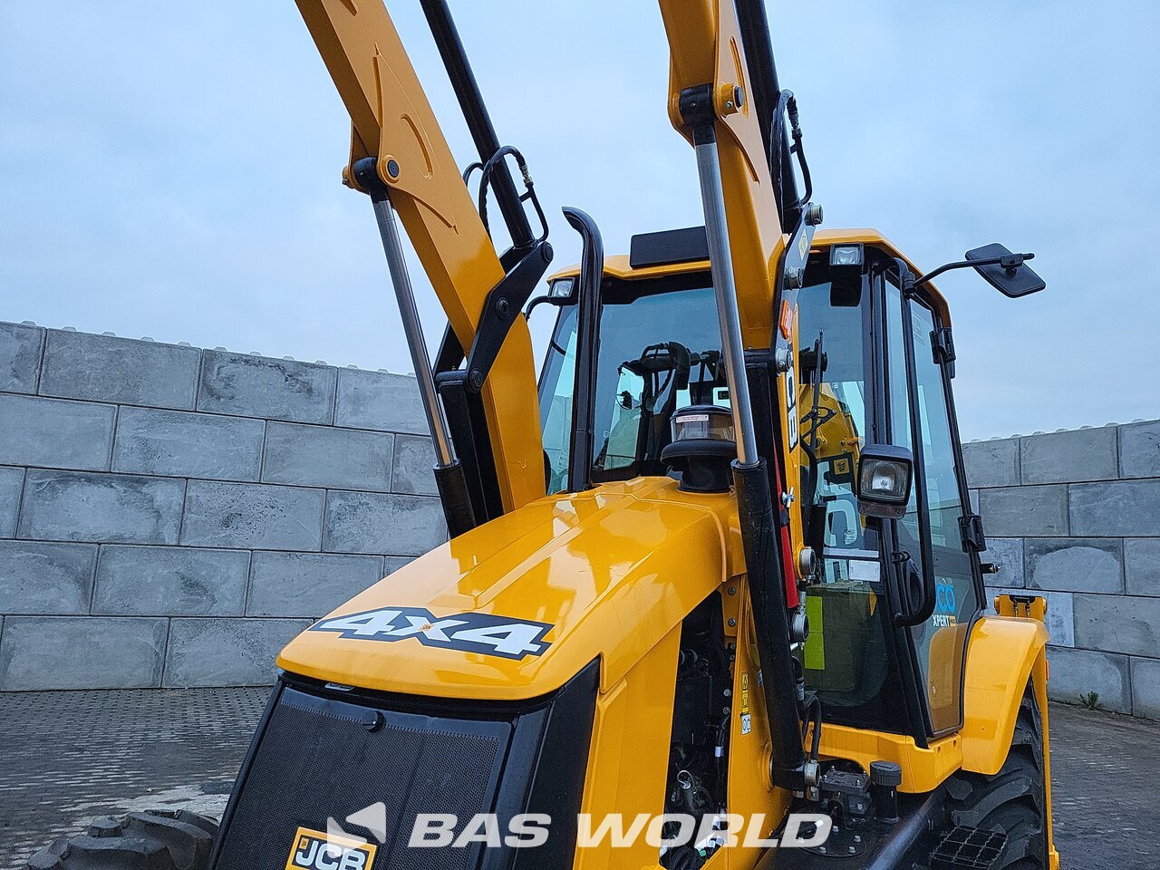 Other : JCB 3DX PLUS Backhoe loader