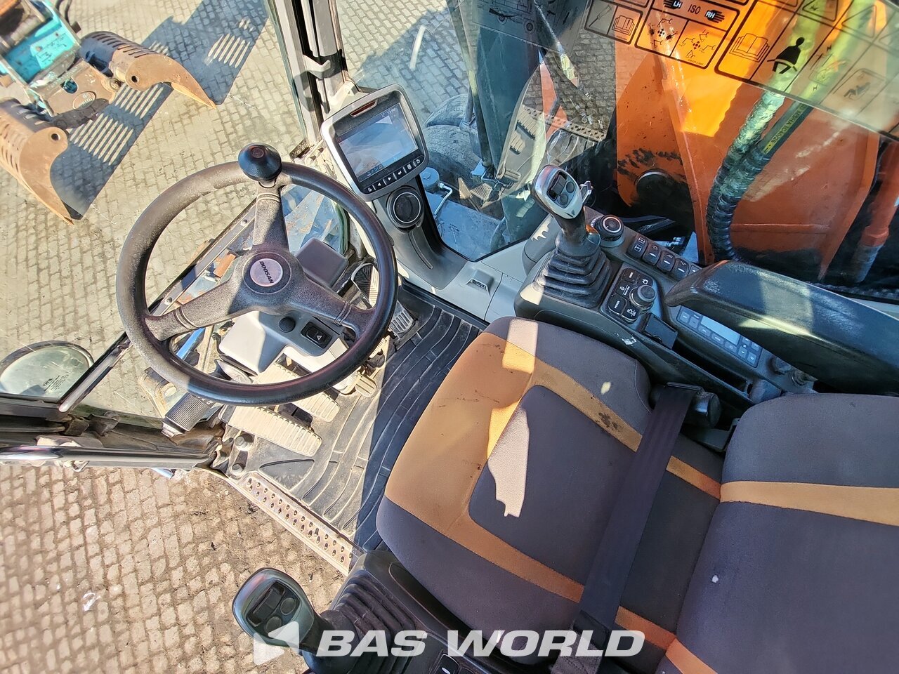 Other : Doosan DX170W -5 Pyöräkaivinkone