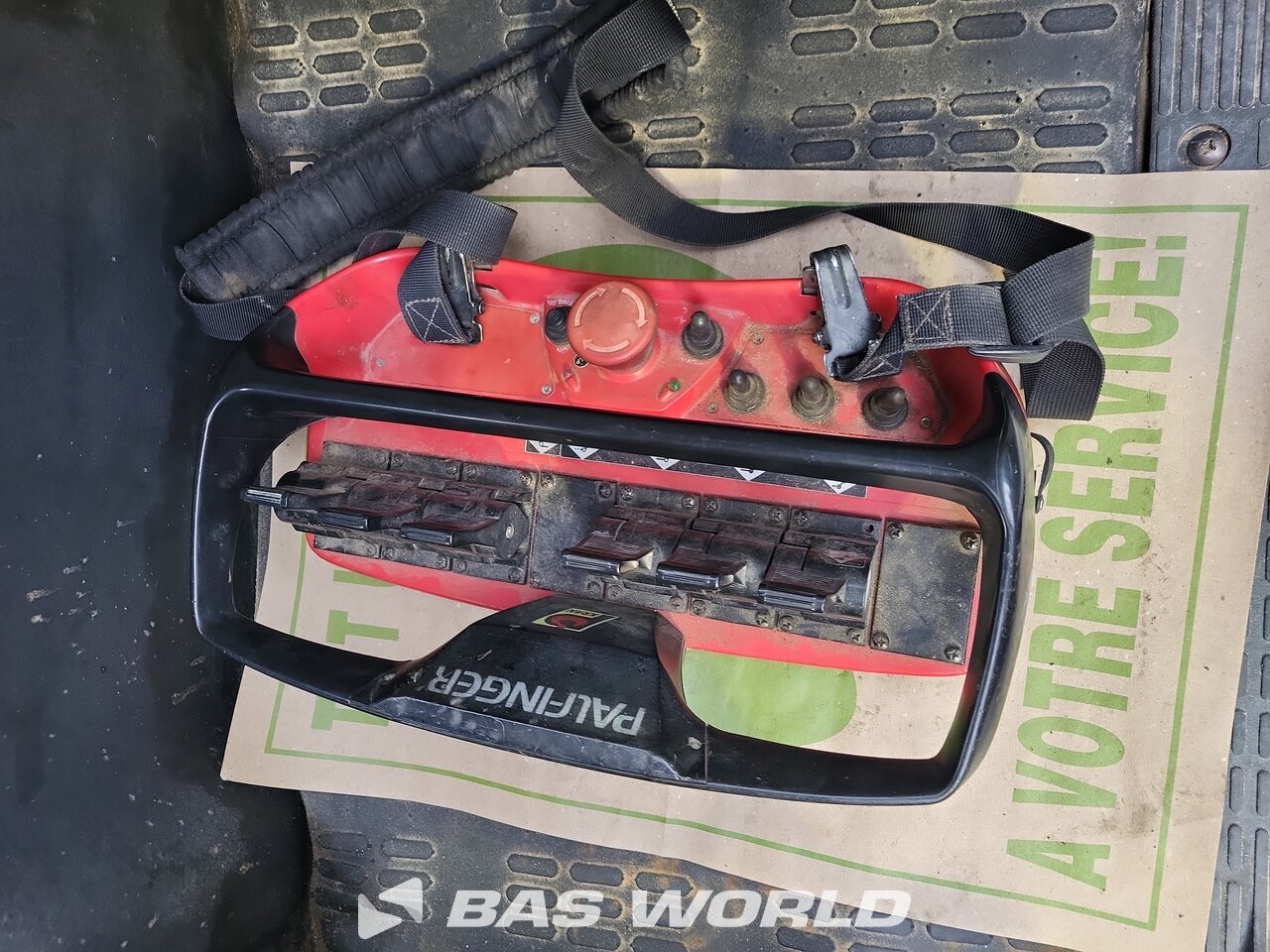 Other : Iveco 260E30H Flak lastbilar