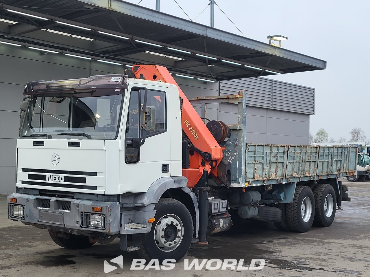 Other : Iveco 260E30H Flak lastbilar