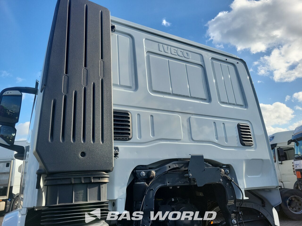 Other : Iveco S-Way 340 Châssis camion