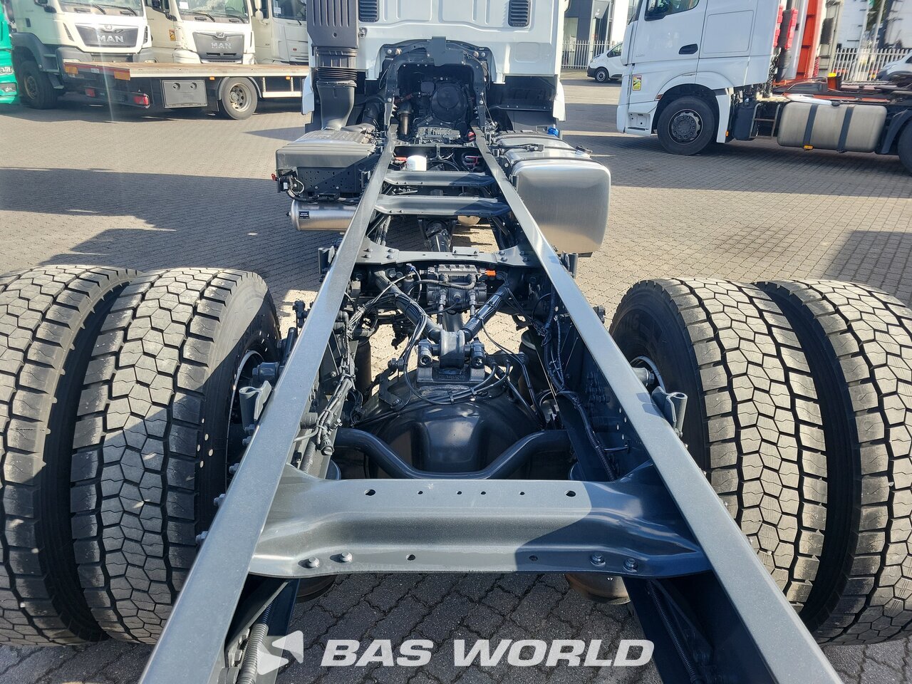 Other : Iveco S-Way 340 Châssis camion