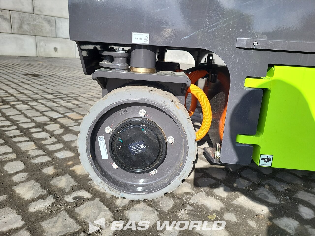 Other : Zoomlion ZS0812AC-Li Saxlift
