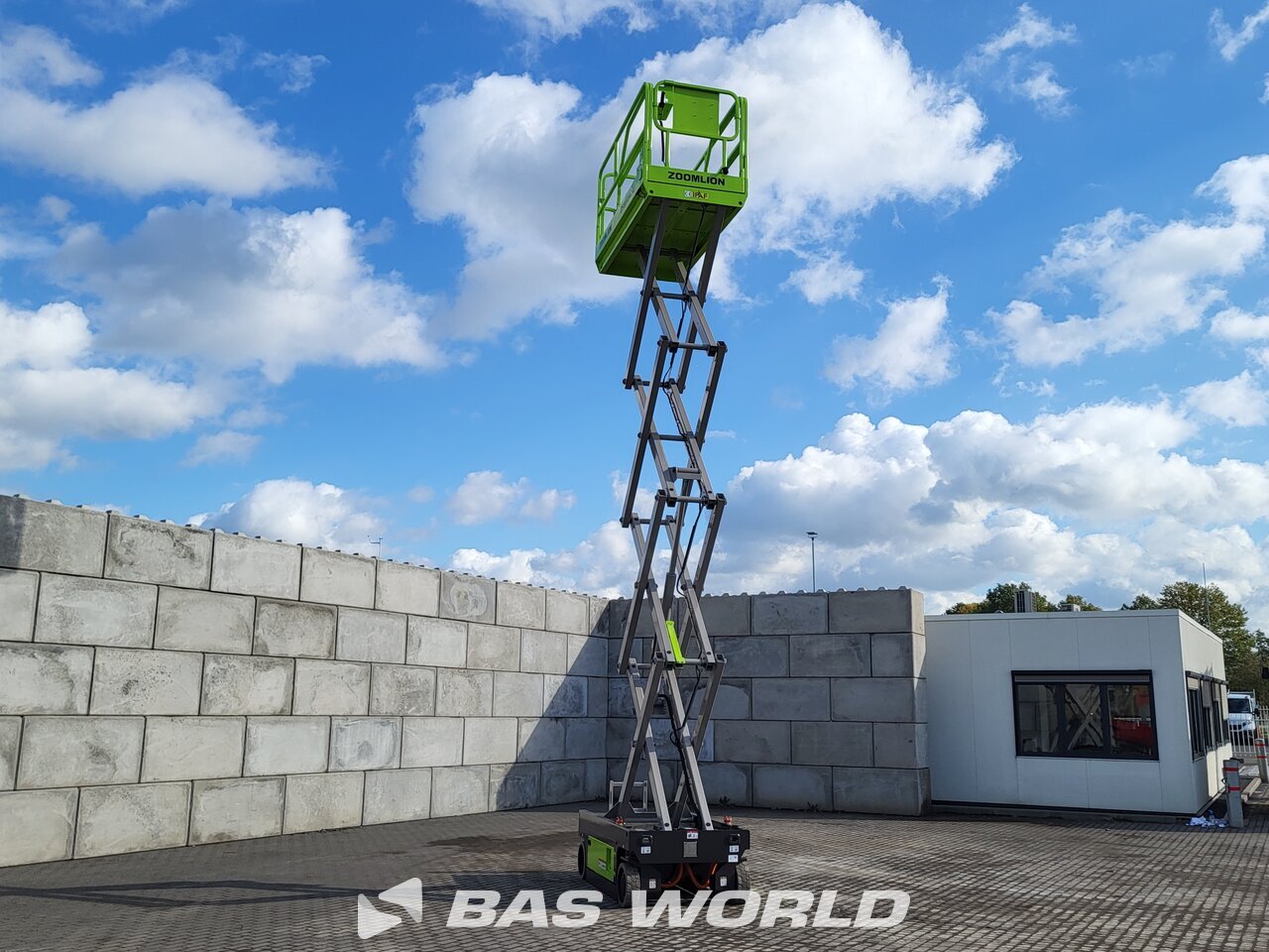 Other : Zoomlion ZS0812AC-Li Saxlift