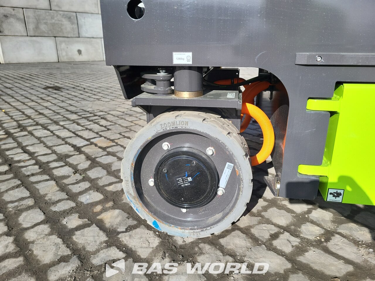 Other : Zoomlion ZS1212AC-Li Saxlift