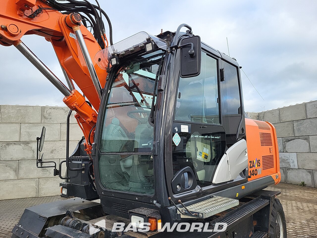 Hitachi ZX140W -5B Wheeled excavator - BAS World