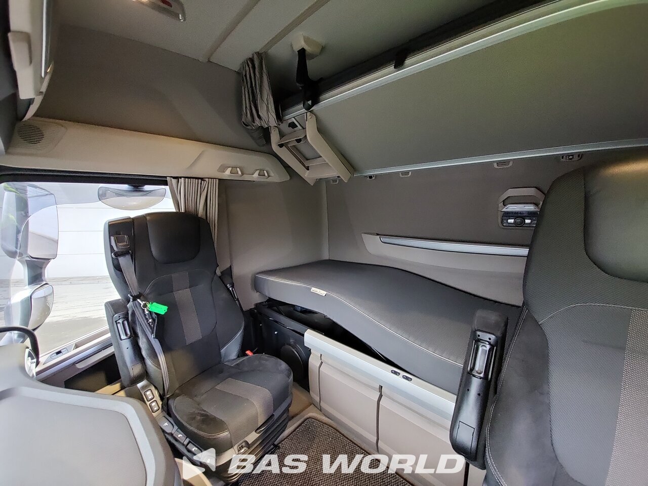 Other : DAF XG 530 caminhão de elevação com gancho