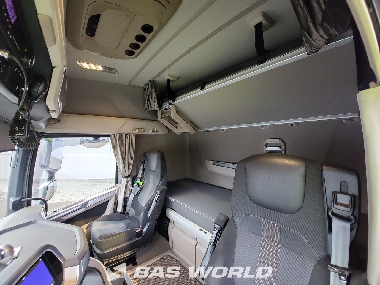 Other : DAF XG 530 caminhão de elevação com gancho