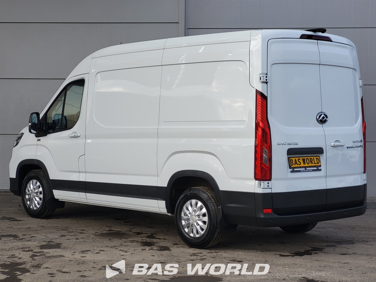 Maxus eDeliver Closed box van BAS World