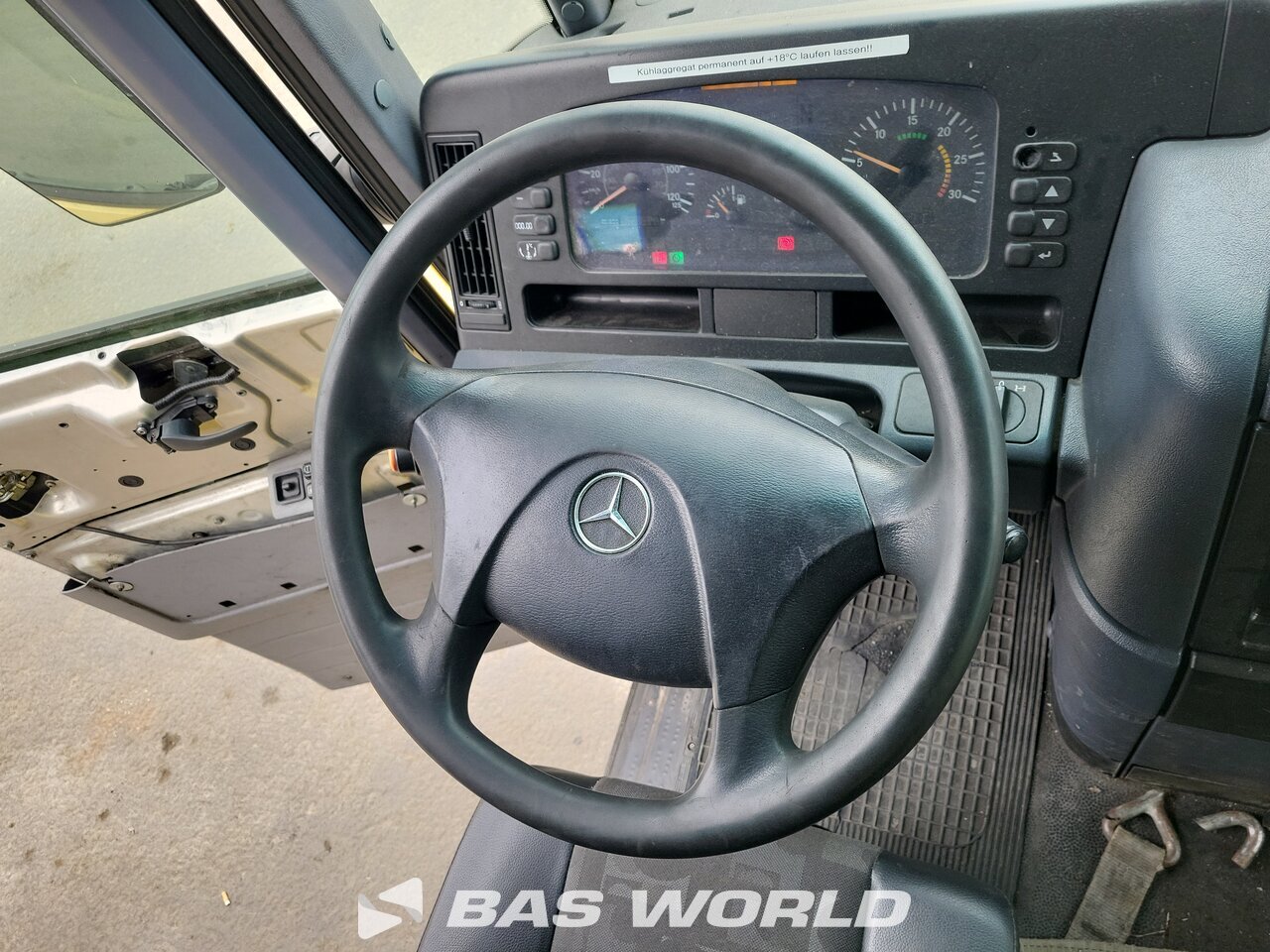Other : Mercedes Econic 1828 Влекач