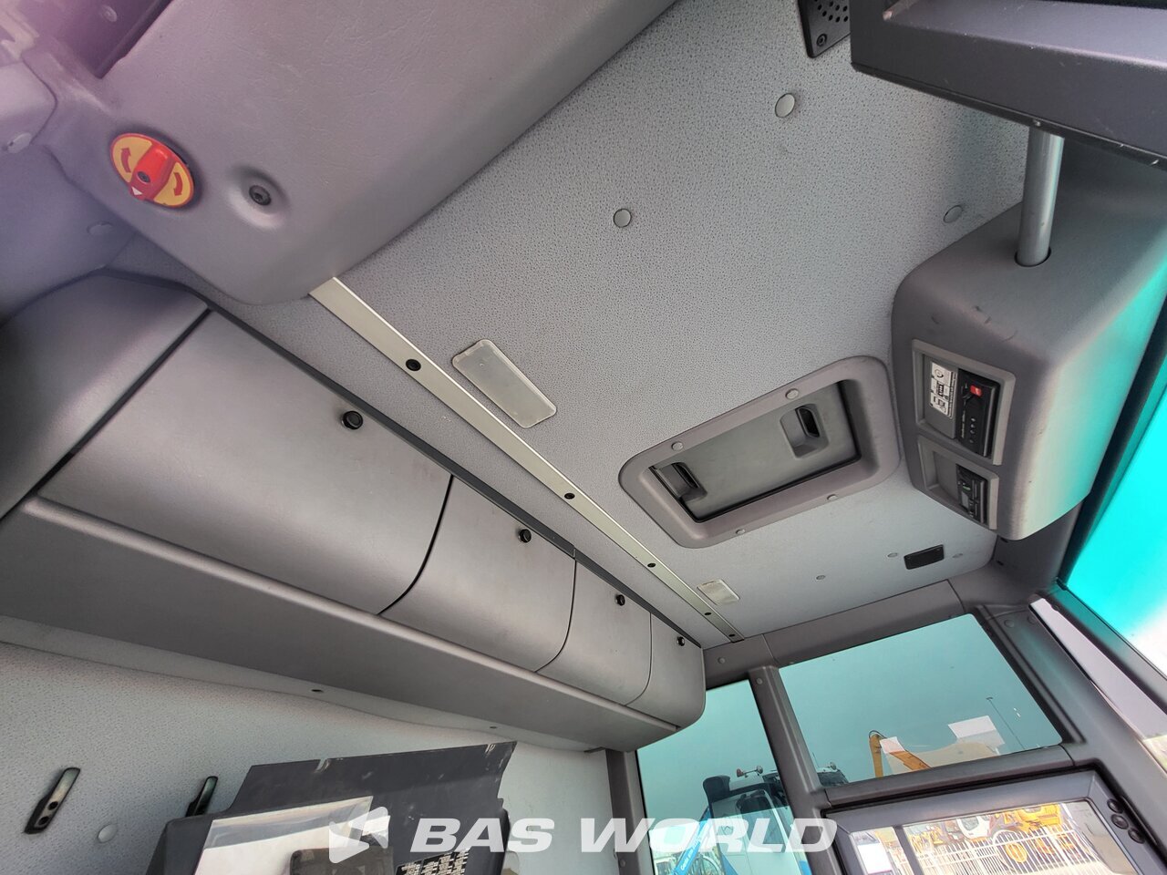 Other : Mercedes Econic 1828 Влекач