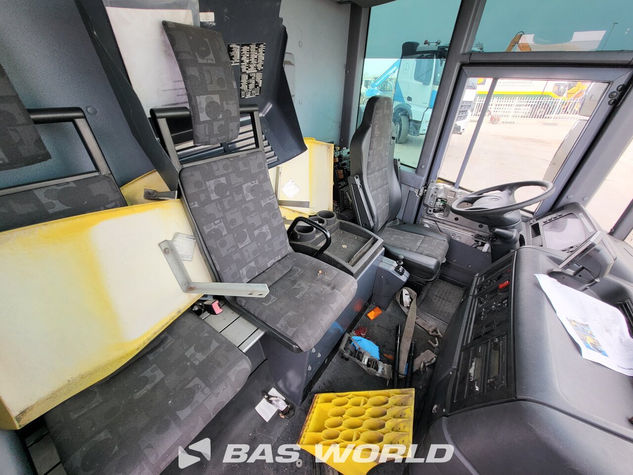 Other : Mercedes Econic 1828 Влекач