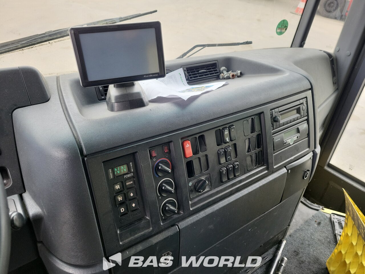 Other : Mercedes Econic 1828 Влекач