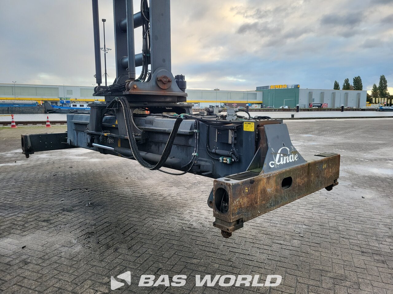 Other : Linde C4545TL رافعة حاويات