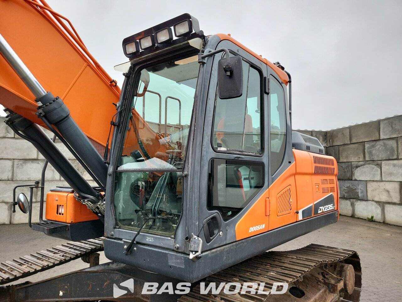 Other : Doosan DX235 LC-5 Bageri gusjeničari