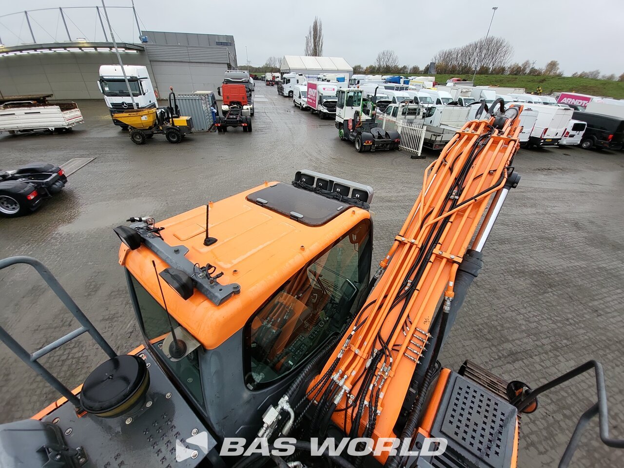 Other : Doosan DX235 LC-5 Bageri gusjeničari