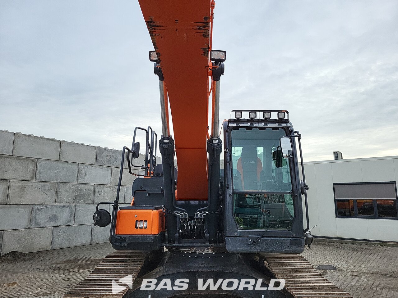 Other : Doosan DX235 LC-5 верижен багер