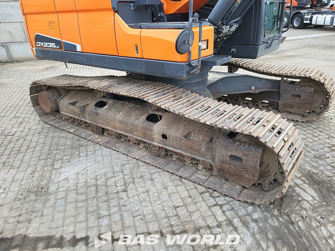 Other : Doosan DX235 LC-5 верижен багер