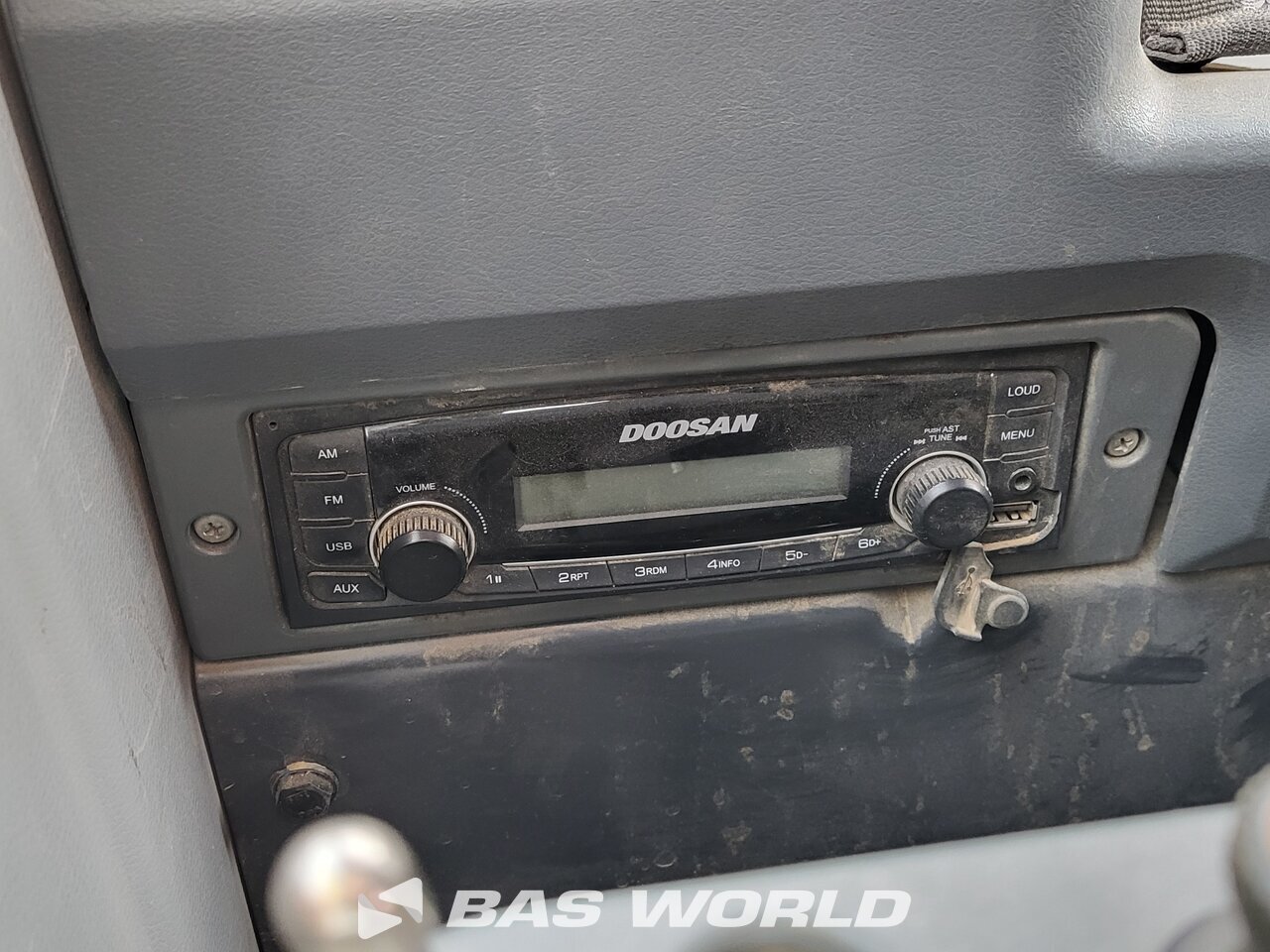 Other : Doosan DX235 LC-5 верижен багер