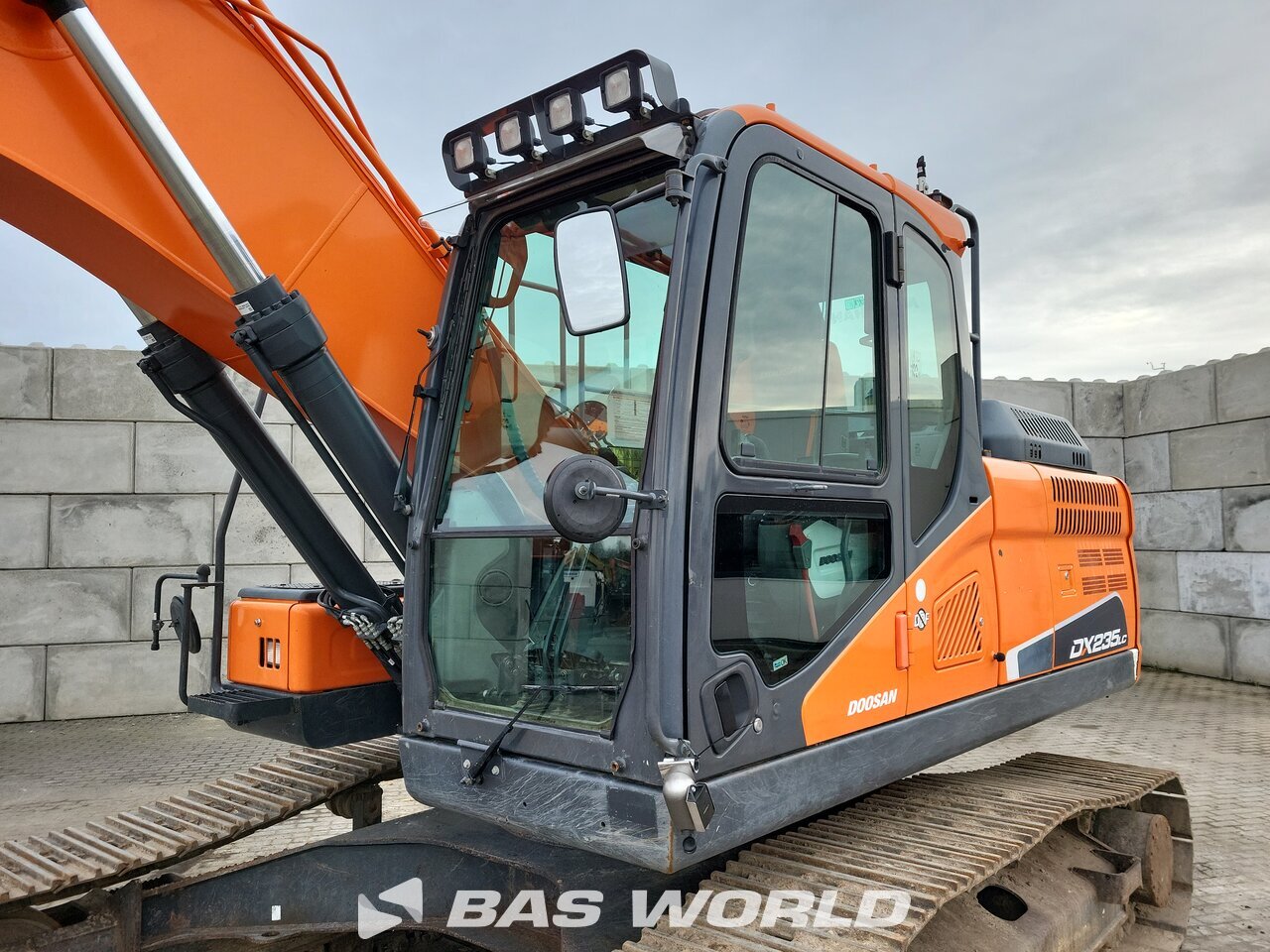 Other : Doosan DX235 LC-5 верижен багер