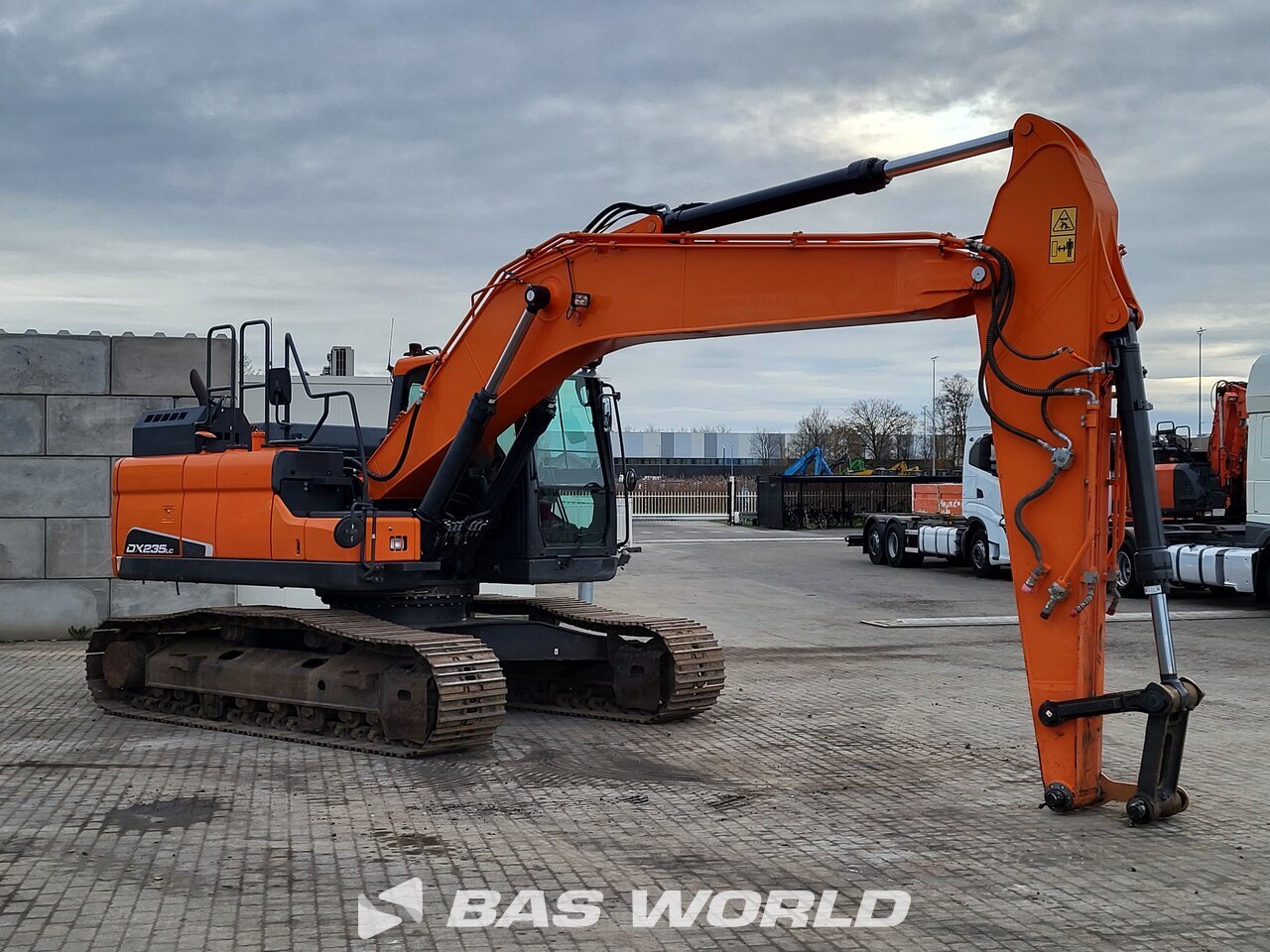 Other : Doosan DX235 LC-5 верижен багер