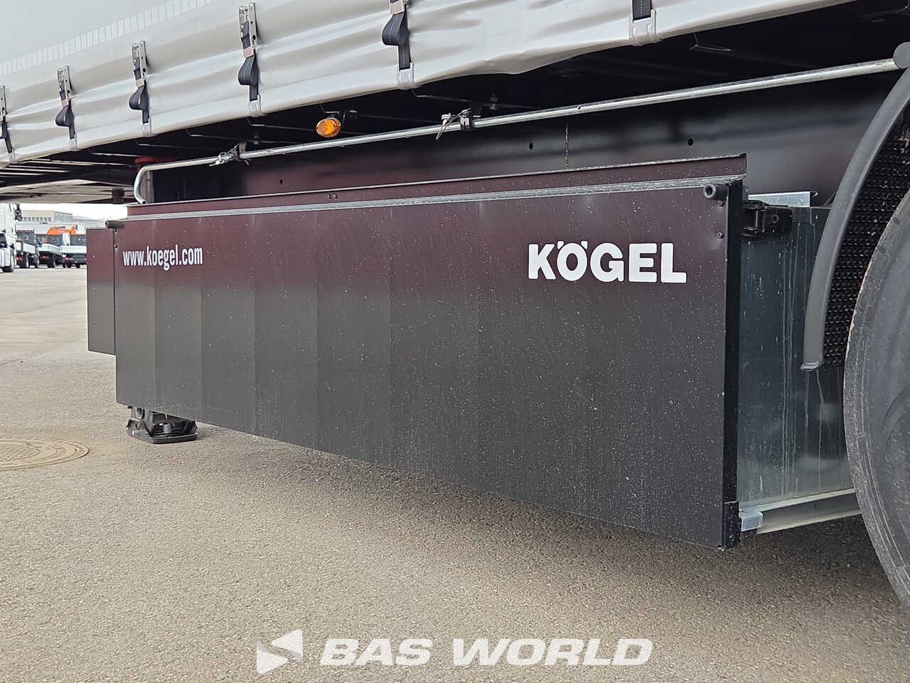 Other : Kögel Poluprikolice s ceradom
