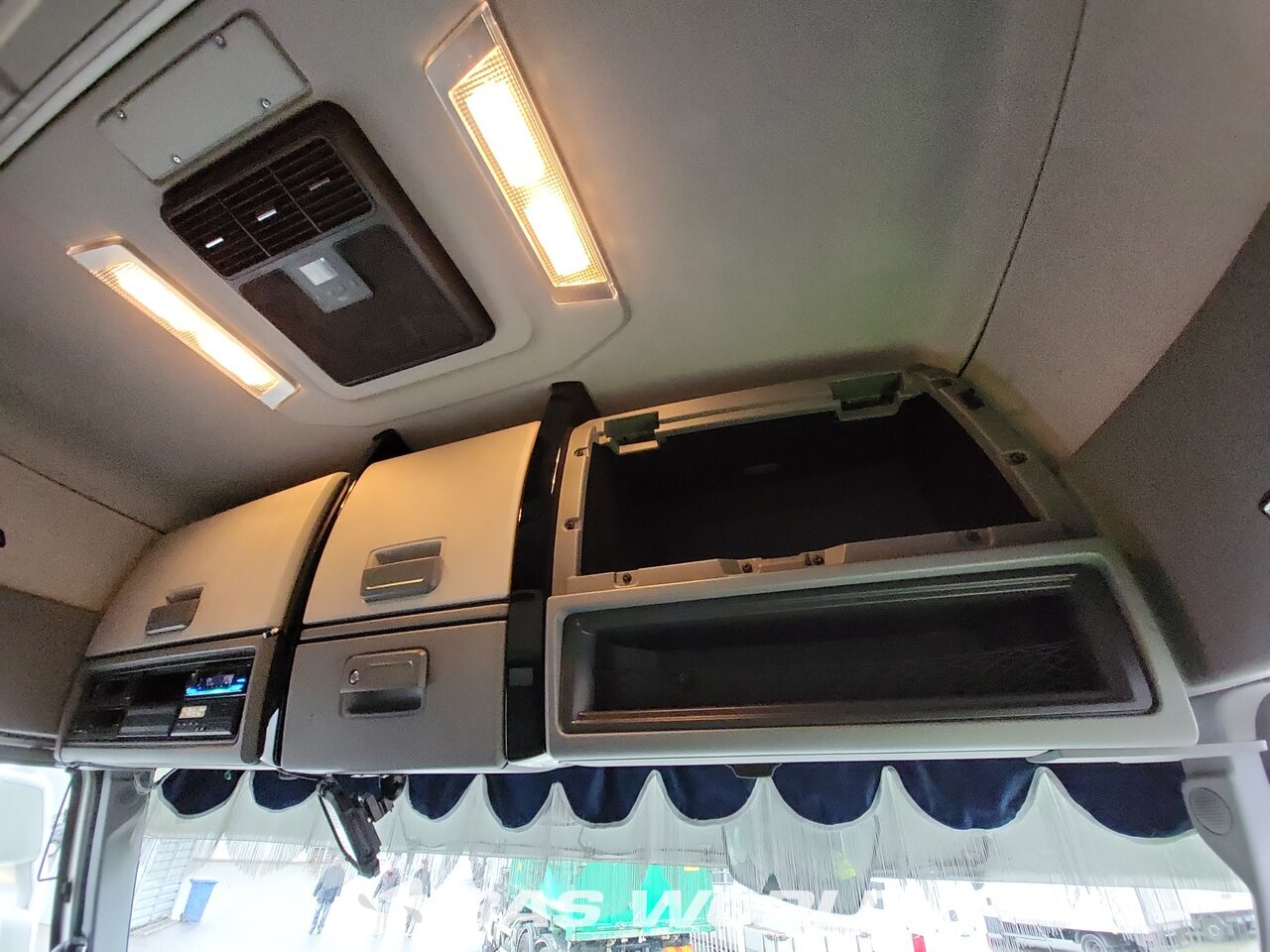 Other : Renault T 520 Vetopöytäauto