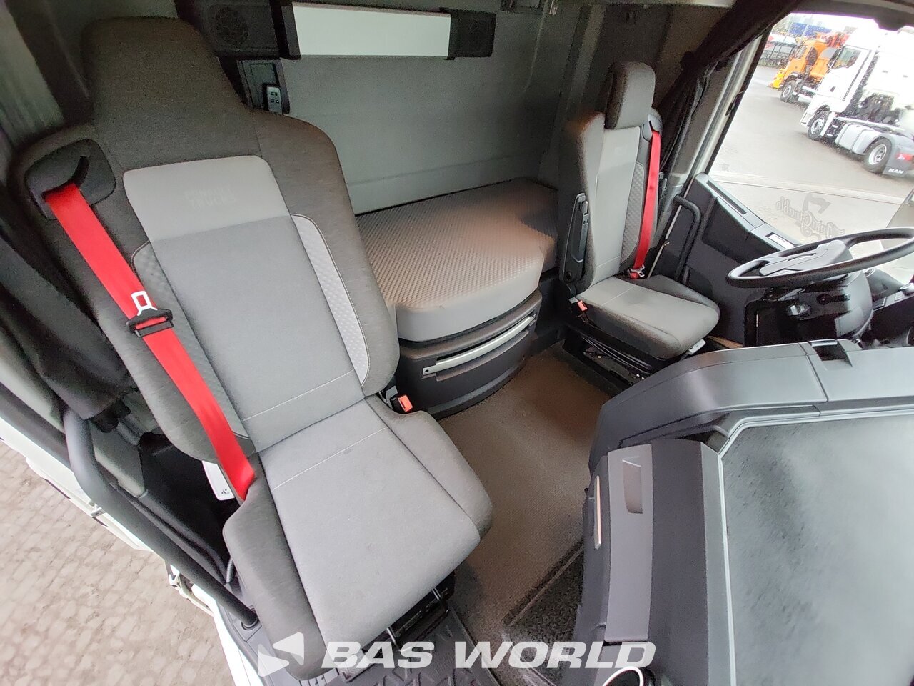 Other : Renault T 520 Vetopöytäauto