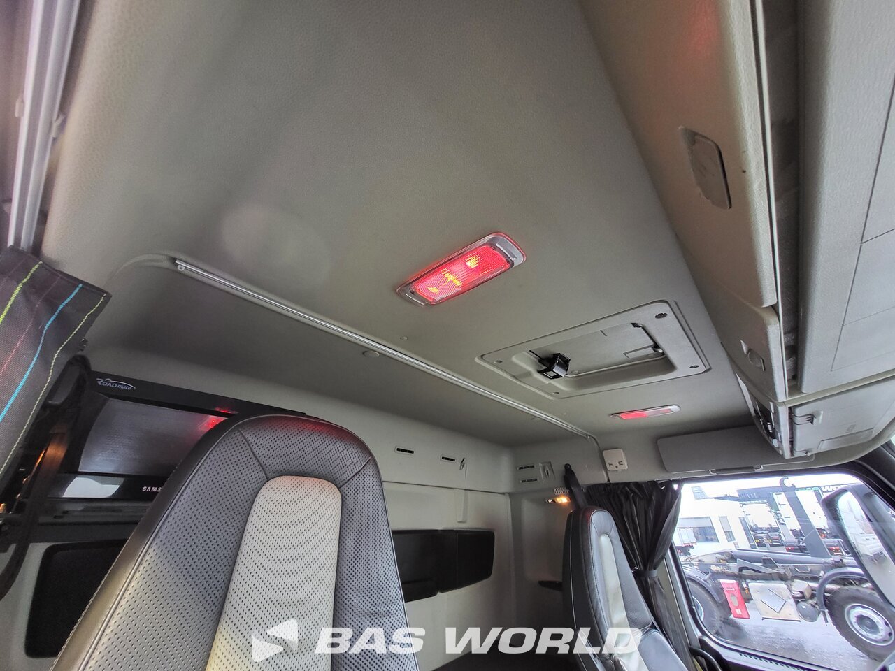 Other : Volvo FM 410 Caja abierta