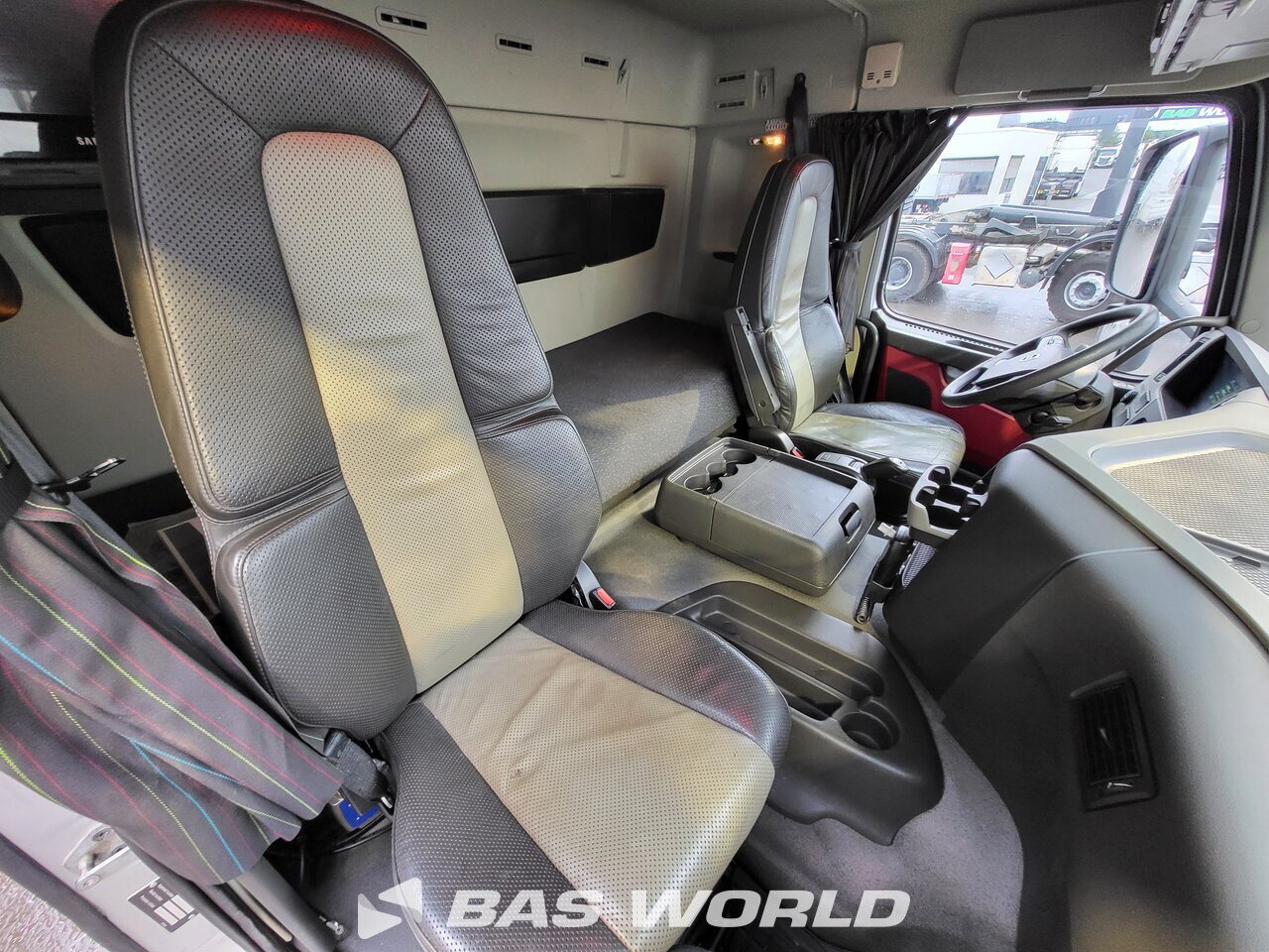 Other : Volvo FM 410 Caja abierta