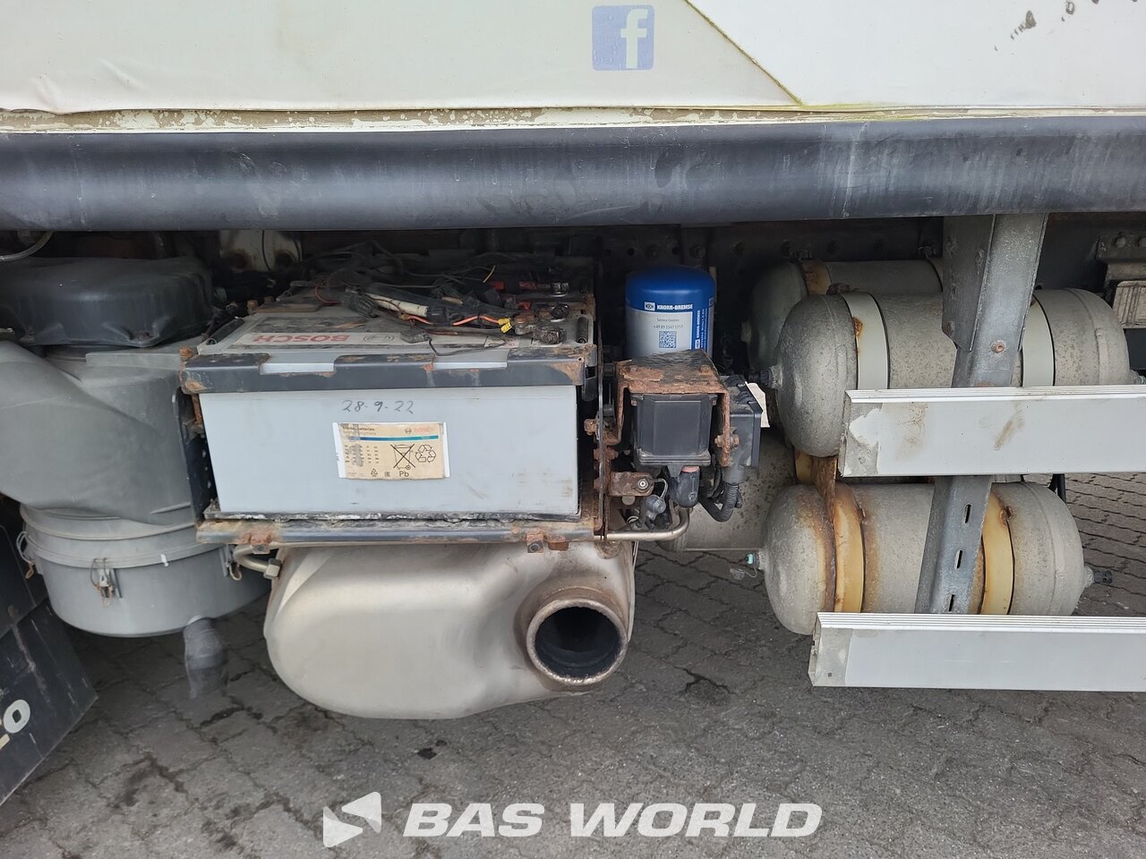 Other : Iveco Stralis 560 Kofferaufbauten