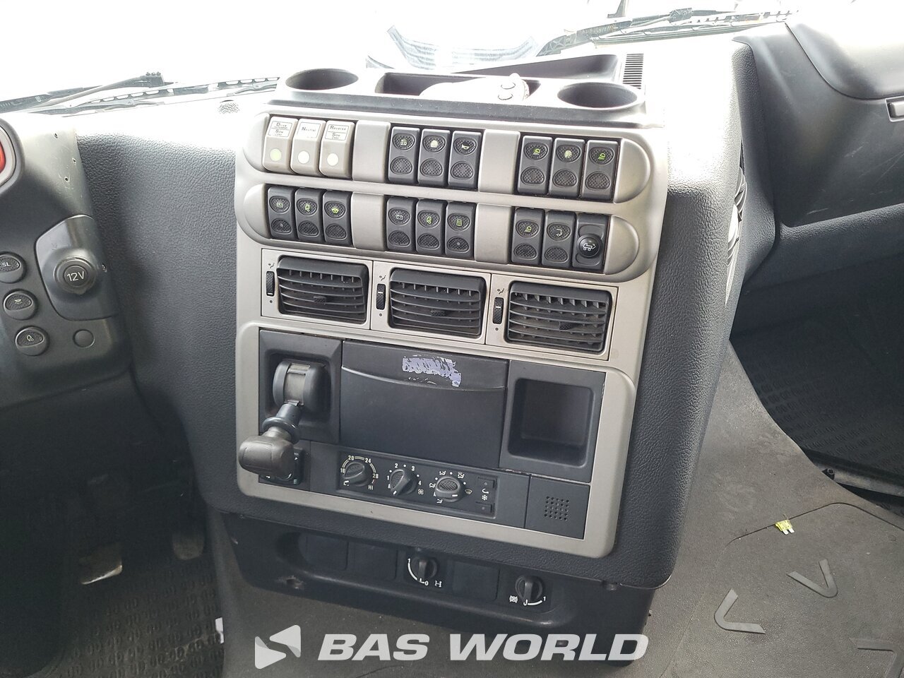 Other : Iveco Stralis 560 Kofferaufbauten